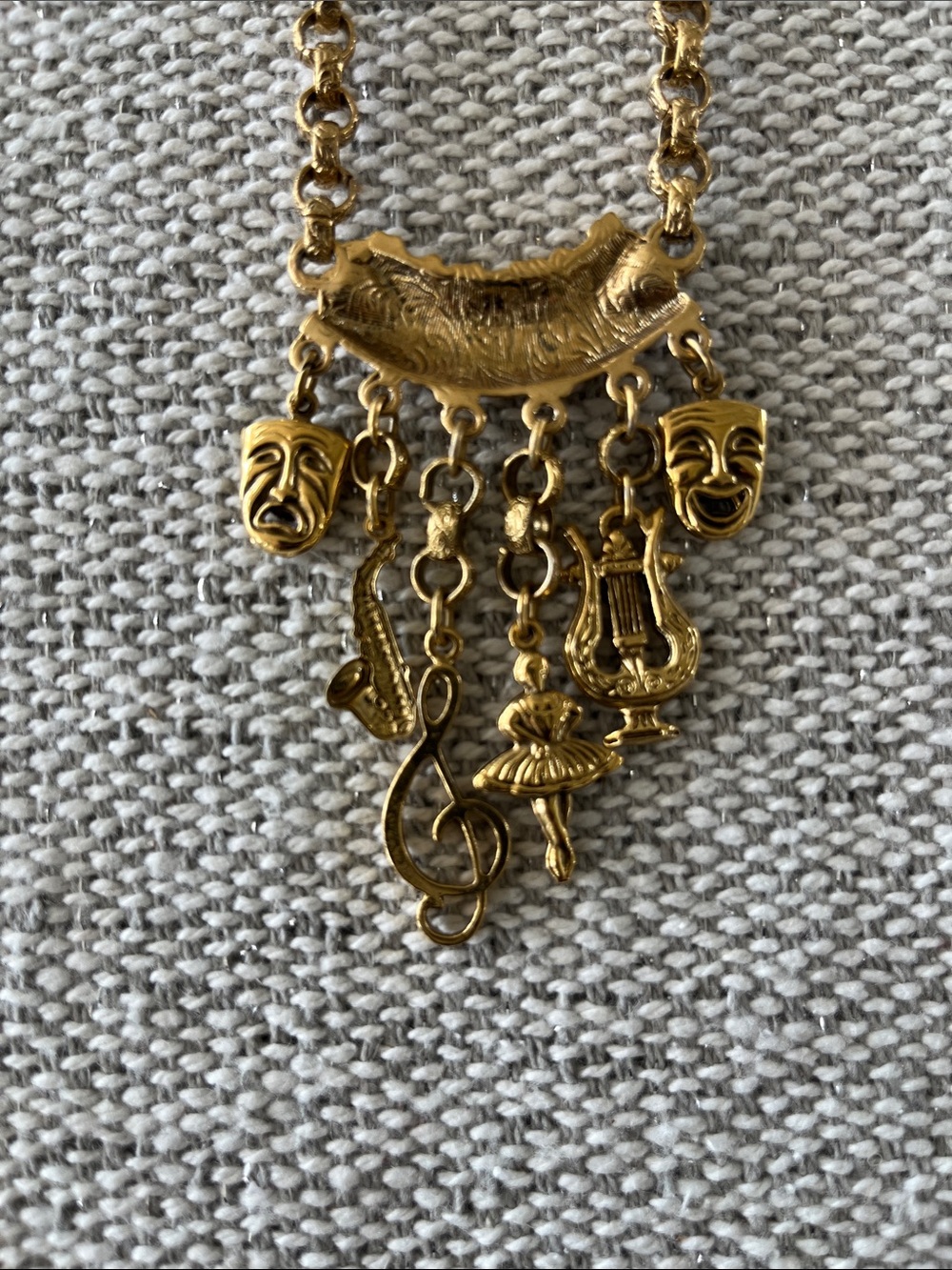 1928 Gold Performing Arts Charm Necklace Ballet Theater Vintage Jewelry Music - Picture 5 of 7